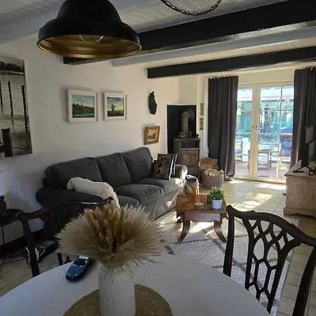 Oase Am Deich Krummendeich